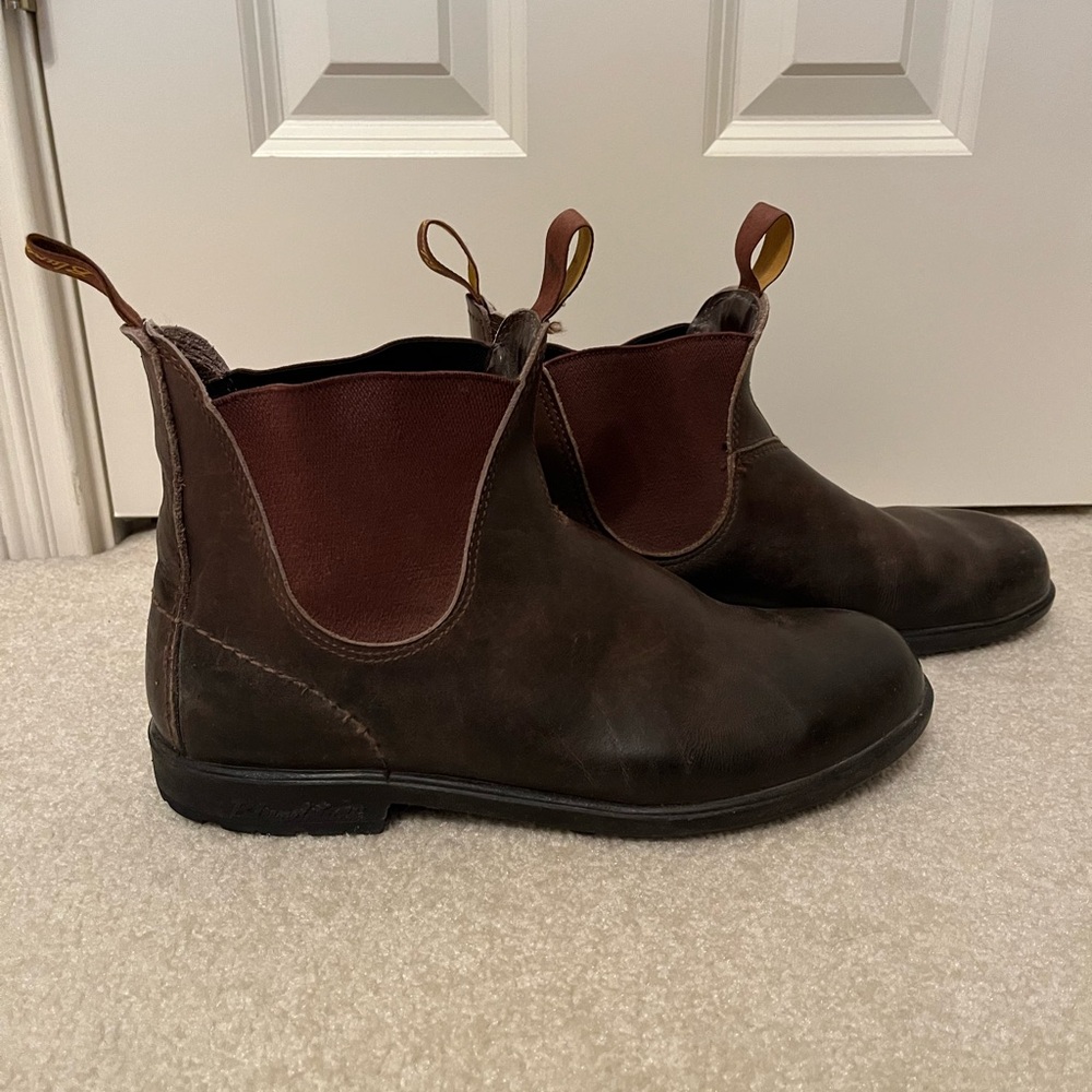 Men's Blundstone Brown Leather Chelsea Boots